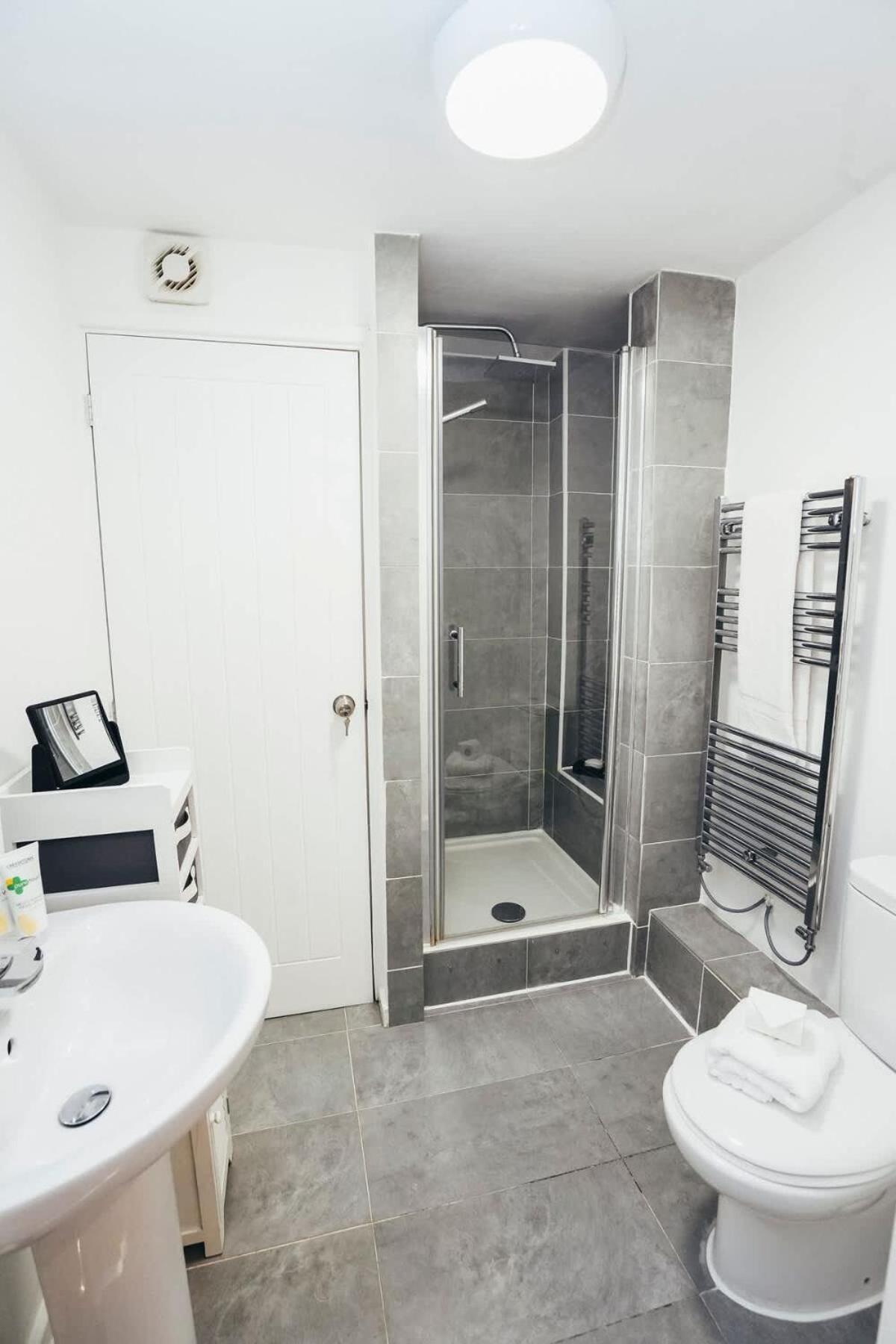 Snug 1Br Apt, Self Check In, Parking, By Derbnb Hilton  외부 사진